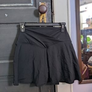 Aerie Offline women's size medium black skort